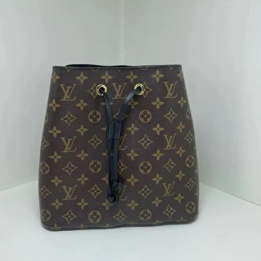 Louis Vuitton Women Pre-Loved Bag Very Good Condition